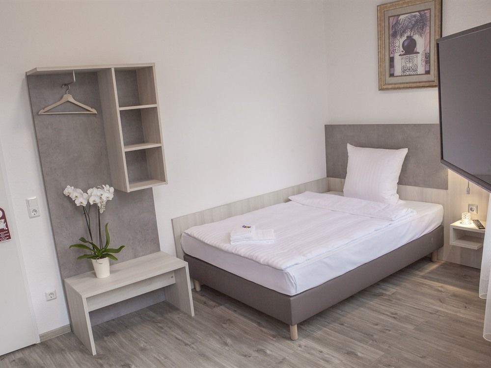 Hotel Schugt Brauweiler Luaran gambar