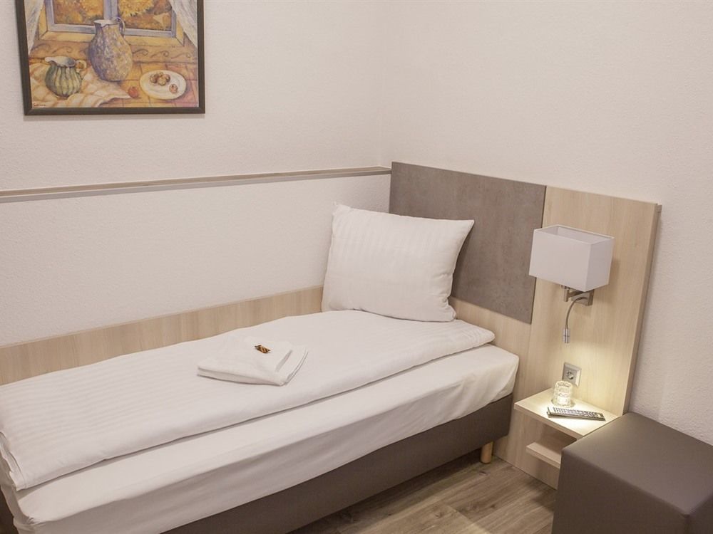 Hotel Schugt Brauweiler Luaran gambar
