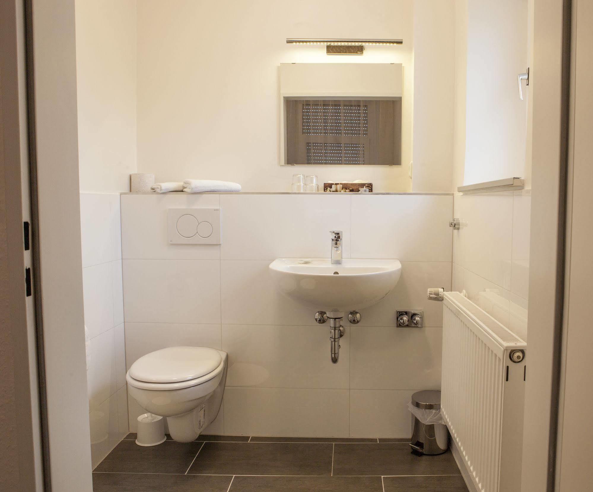Hotel Schugt Brauweiler Luaran gambar